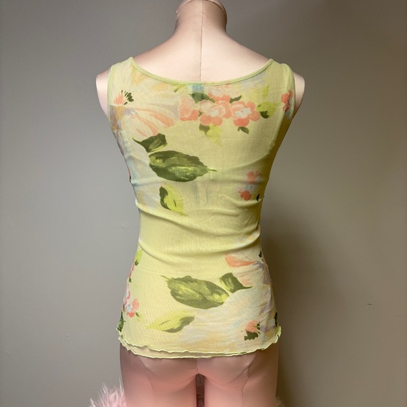 Armani Collezioni Spring Yellow/Green Floral Mesh Tank Top in size 6 - Picture 4 of 6